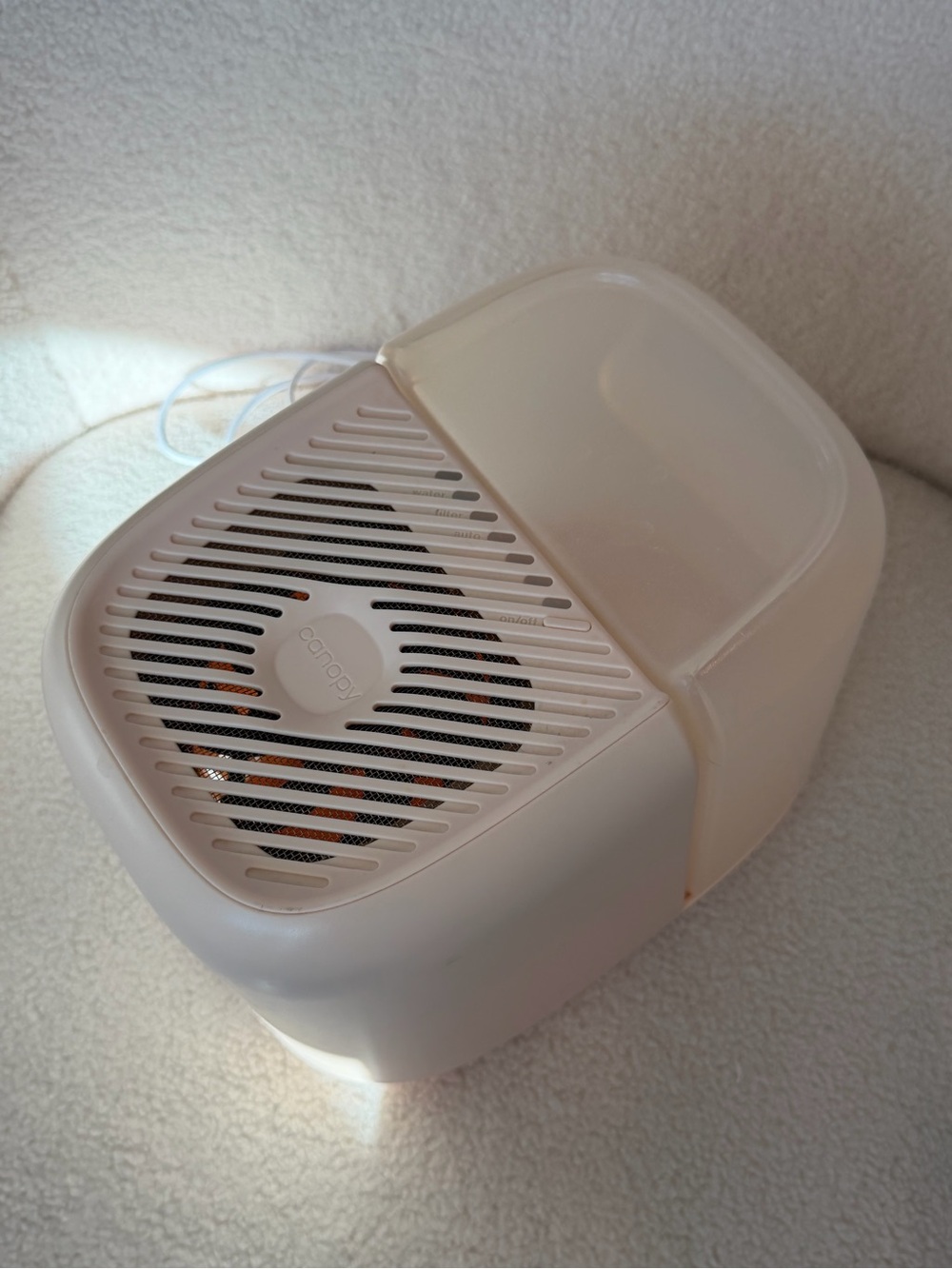 Canopy Humidifier - Picture 3 of 4